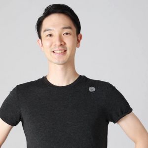ベータヨガトレーニング:大江清一朗