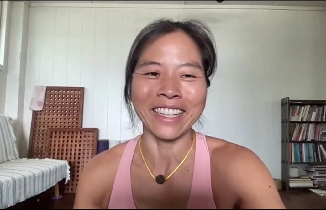 ヨーコ・フジワラ先生がレッドクラスで指導している様子